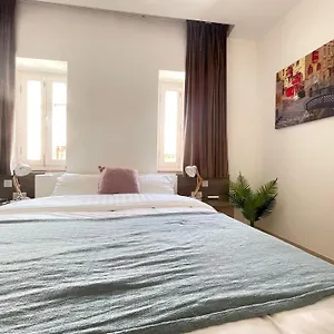 Hammock Vibes Town House Bed & Breakfast Sliema